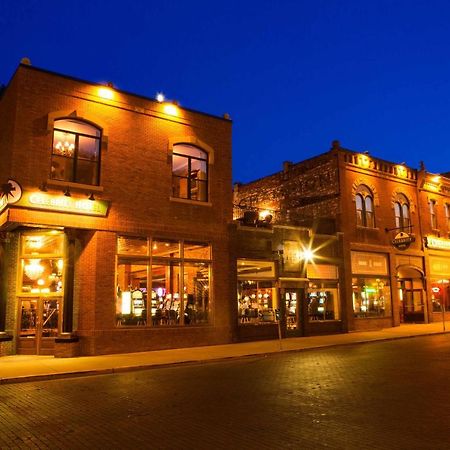 Celebrity Hotel Deadwood Extérieur photo