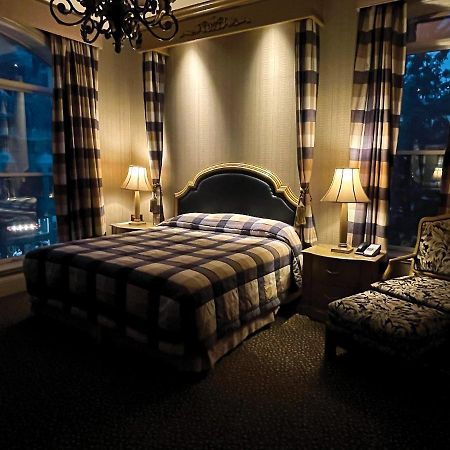 Celebrity Hotel Deadwood Extérieur photo