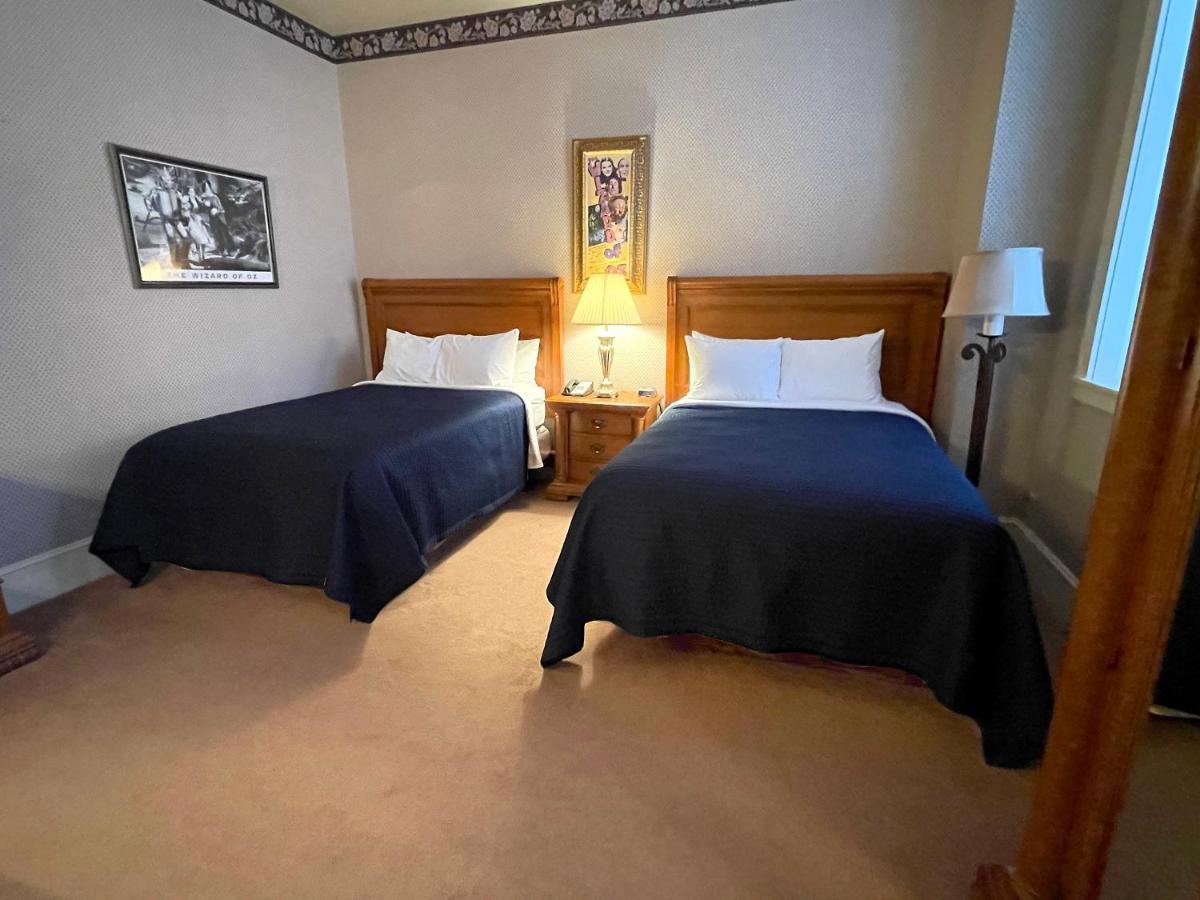Celebrity Hotel Deadwood Extérieur photo
