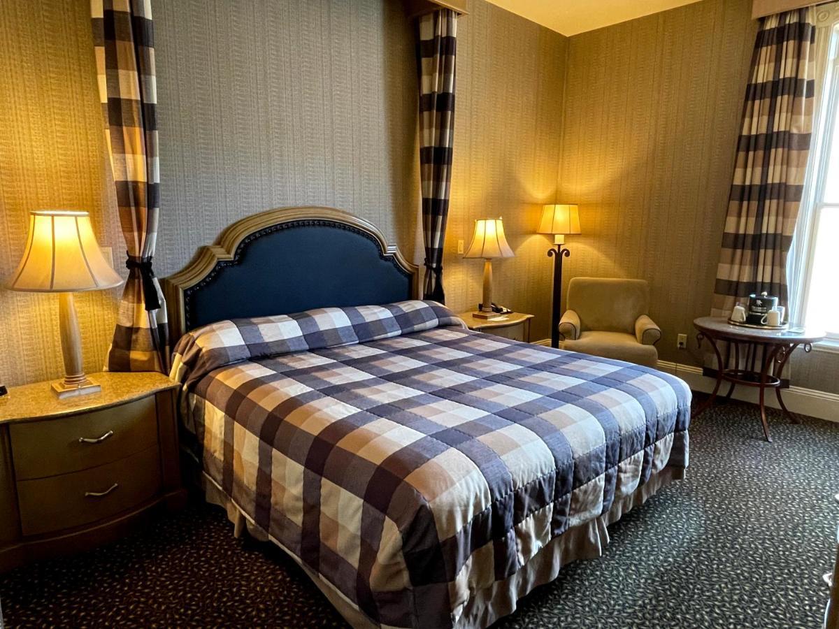 Celebrity Hotel Deadwood Extérieur photo