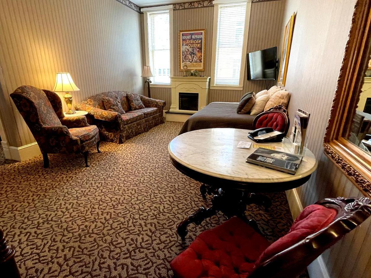 Celebrity Hotel Deadwood Extérieur photo