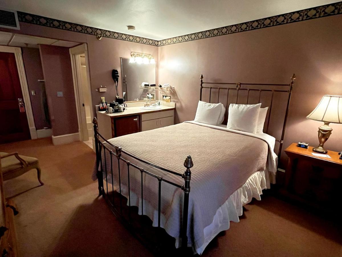 Celebrity Hotel Deadwood Extérieur photo